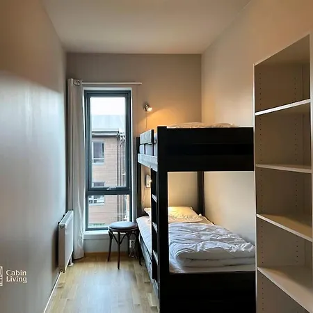 Modern In In Out * טריסיל