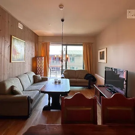 Modern In In Out