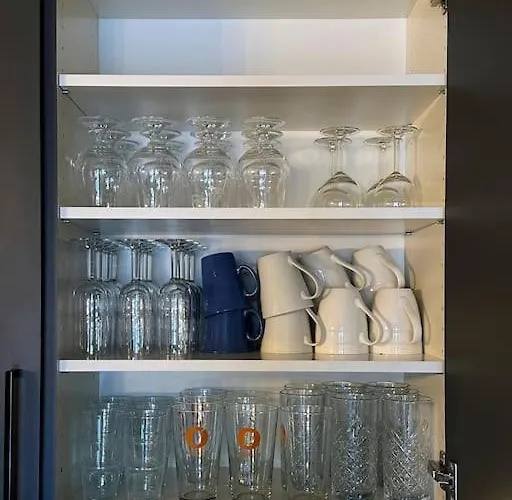 Modern In In Out